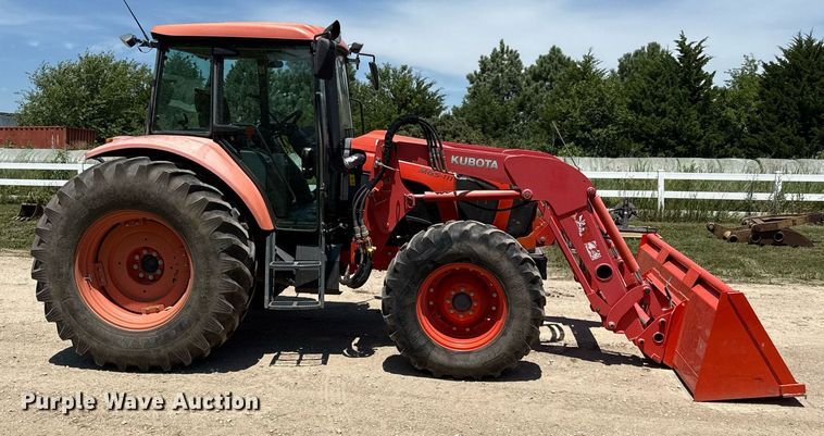 image for item ED4284 2017 Kubota M6S-111 MFWD tractor