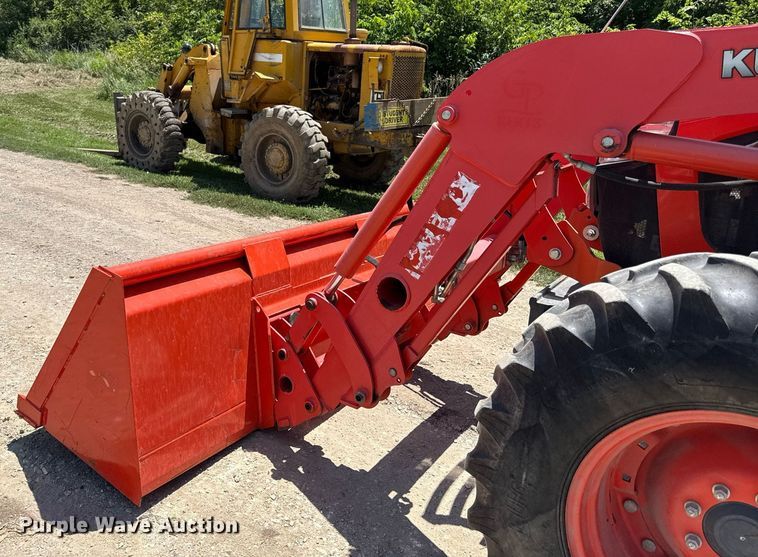 image for item ED4284 2017 Kubota M6S-111 MFWD tractor