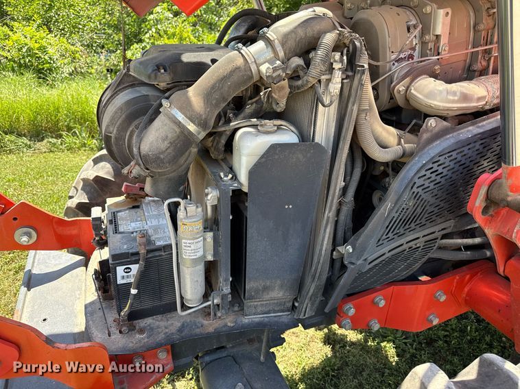 image for item ED4284 2017 Kubota M6S-111 MFWD tractor