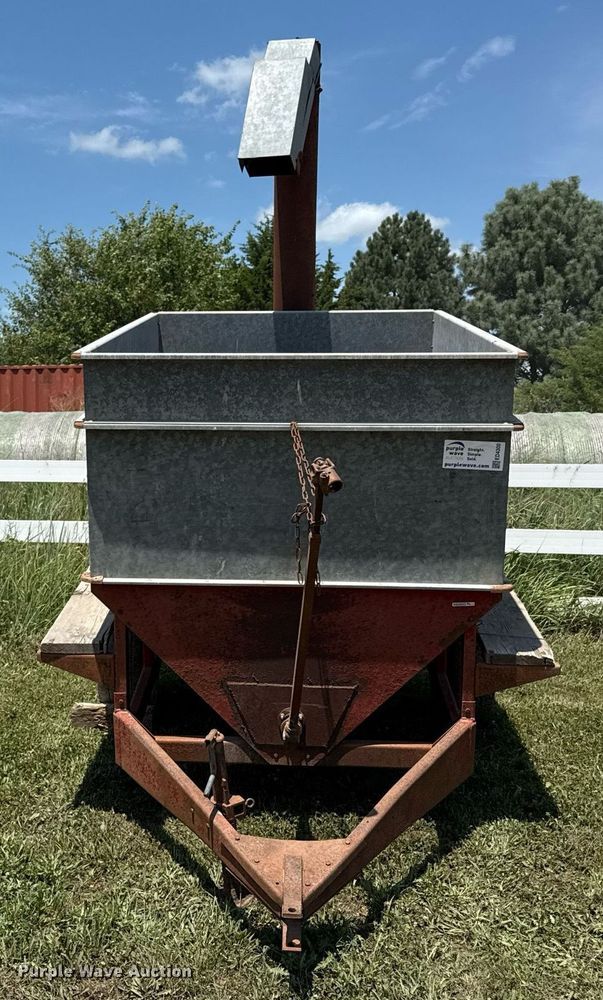 image for item ED4300 Feed wagon