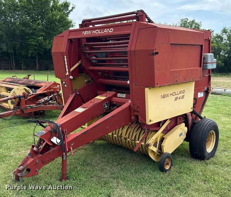 image for item ED4338 New Holland hay equipment