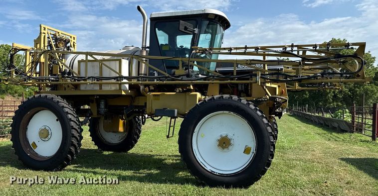 image for item ED4400 1997 RoGator 854 sprayer