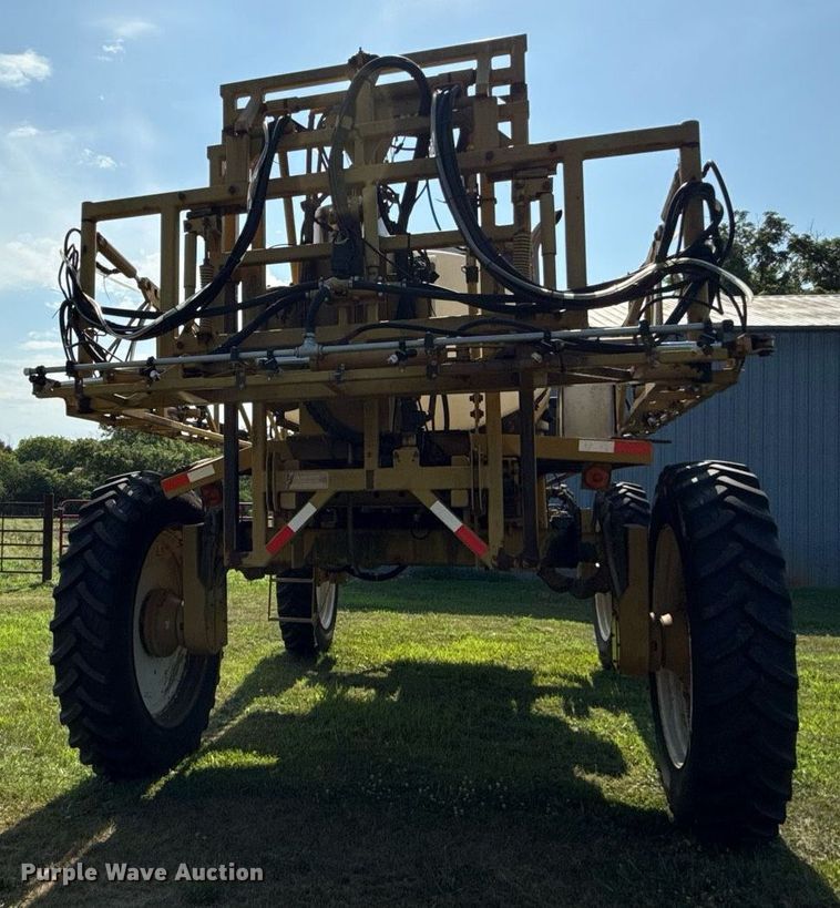 image for item ED4400 1997 RoGator 854 sprayer