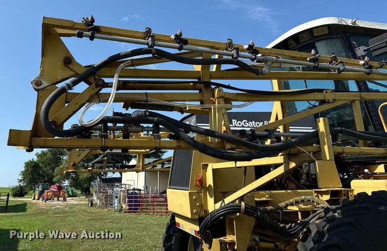 image for item ED4400 1997 RoGator 854 sprayer