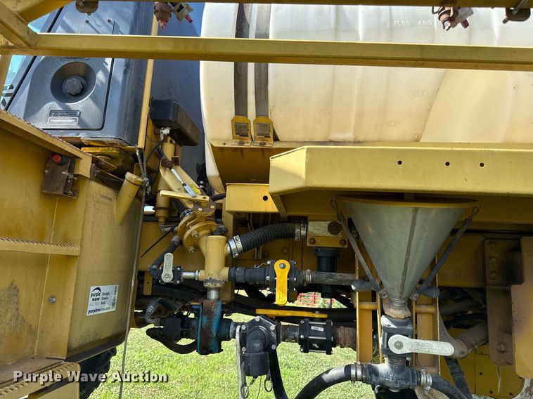 image for item ED4400 1997 RoGator 854 sprayer