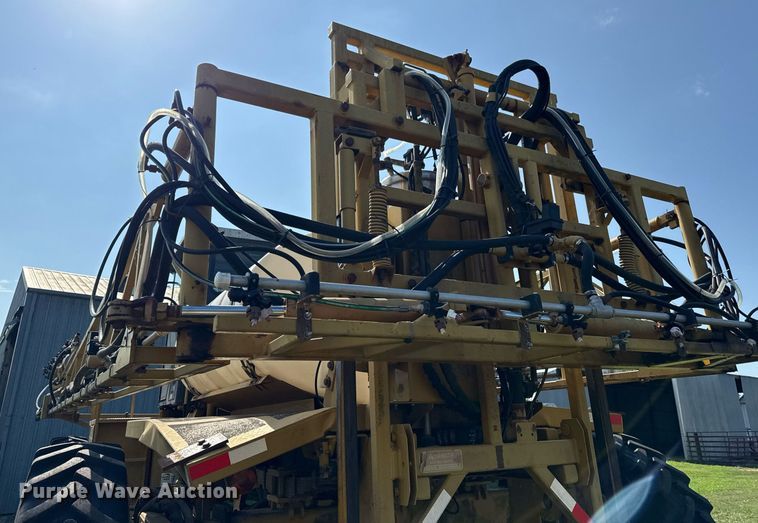 image for item ED4400 1997 RoGator 854 sprayer