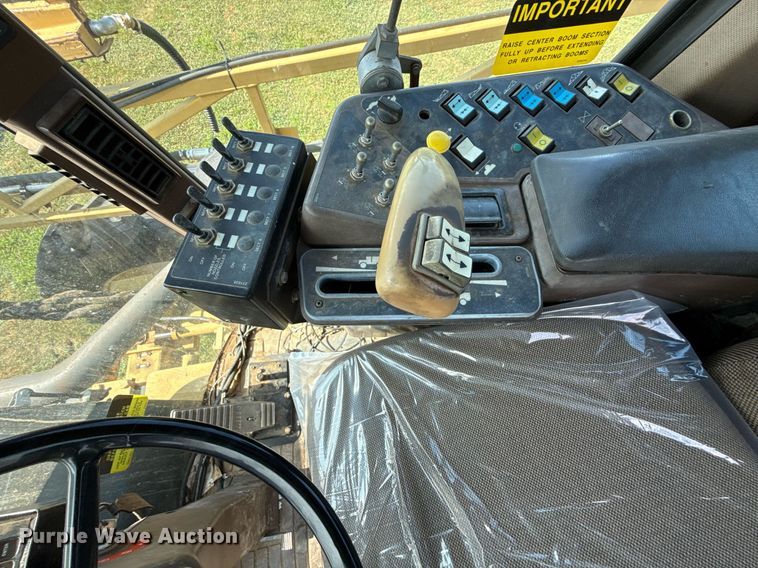 image for item ED4400 1997 RoGator 854 sprayer