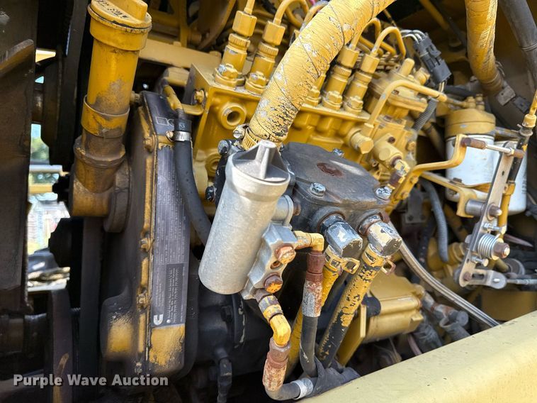 image for item ED4400 1997 RoGator 854 sprayer