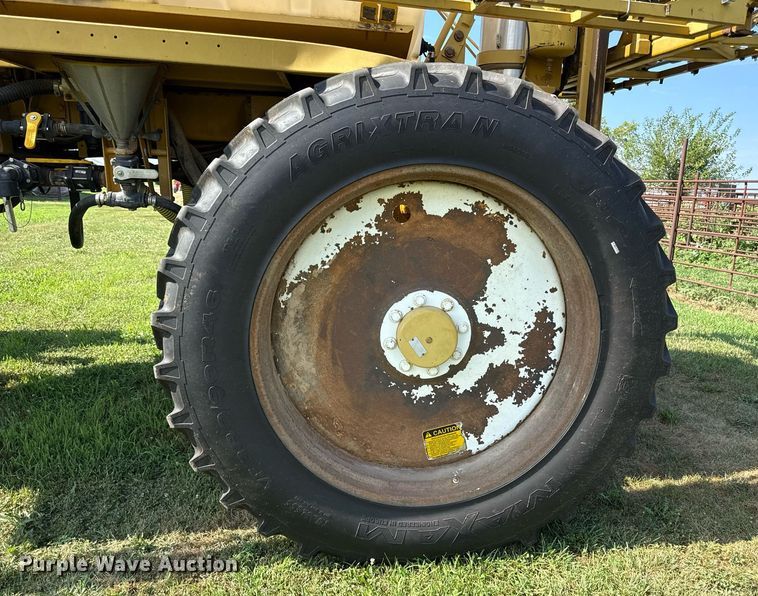 image for item ED4400 1997 RoGator 854 sprayer