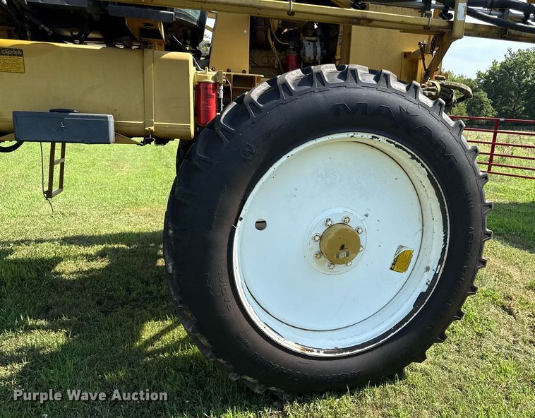 image for item ED4400 1997 RoGator 854 sprayer