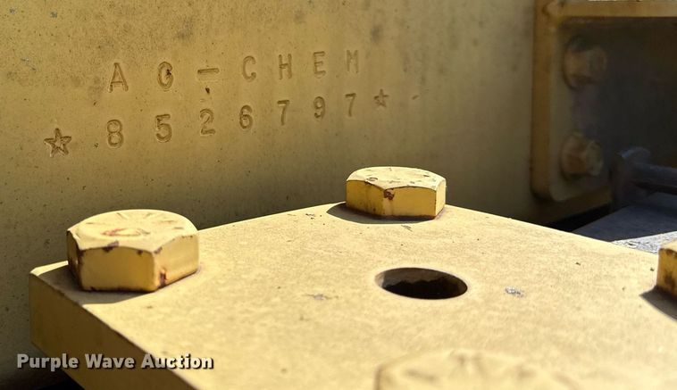 image for item ED4400 1997 RoGator 854 sprayer