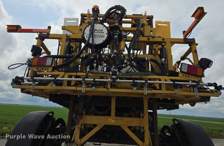 image for item EF1796 2015 RoGator RG900B sprayer