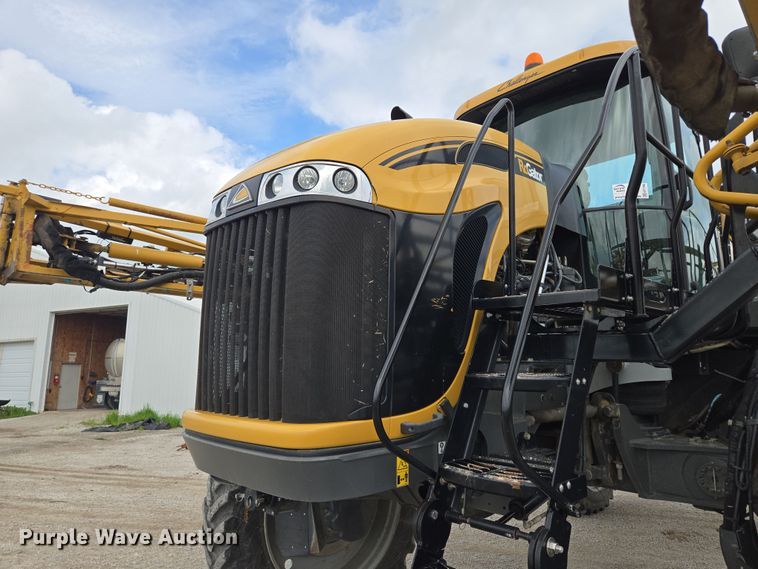 image for item EF1796 2015 RoGator RG900B sprayer
