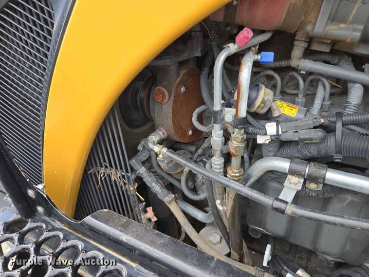 image for item EF1796 2015 RoGator RG900B sprayer