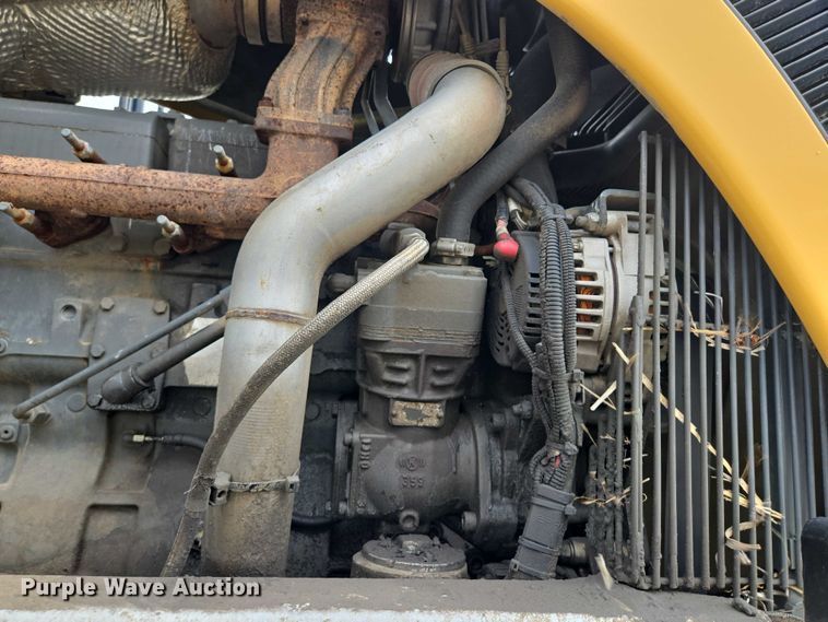 image for item EF1796 2015 RoGator RG900B sprayer