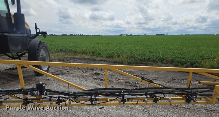 image for item EF1796 2015 RoGator RG900B sprayer
