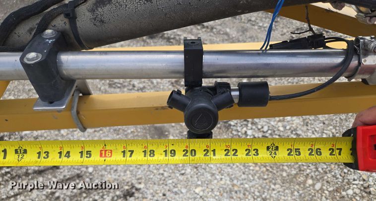 image for item EF1796 2015 RoGator RG900B sprayer