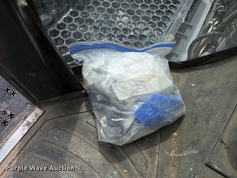 image for item EF1796 2015 RoGator RG900B sprayer