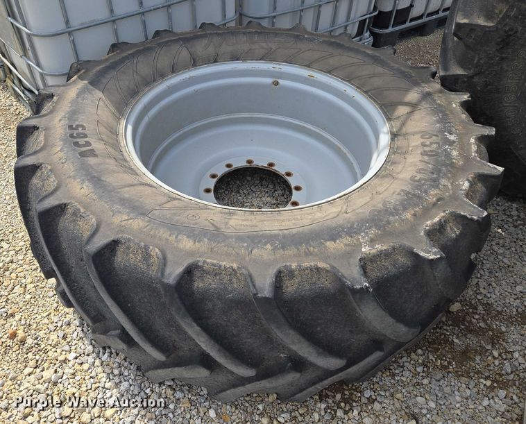 image for item EF1796 2015 RoGator RG900B sprayer