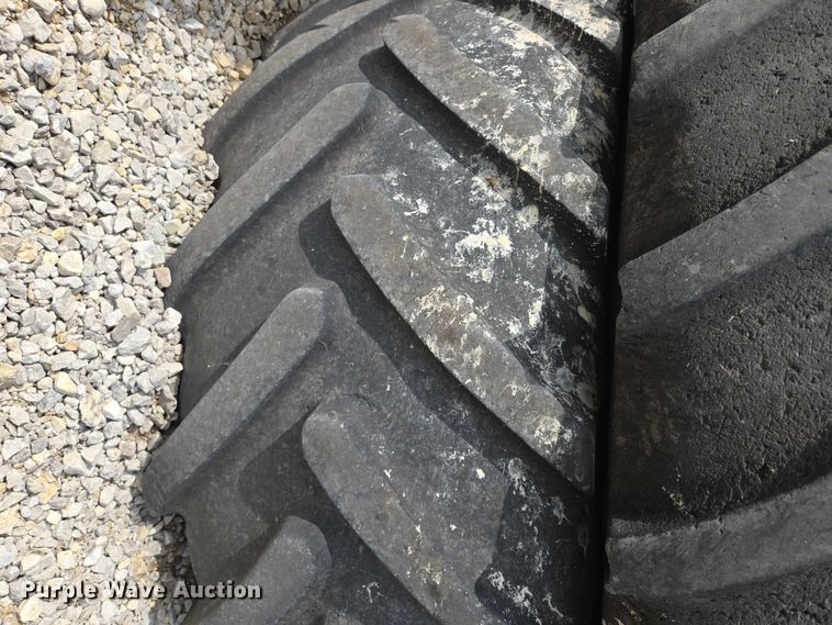 image for item EF1796 2015 RoGator RG900B sprayer