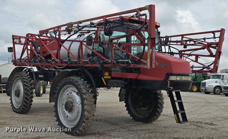 image for item EF1797 2011 Case-IH Patriot 3230 sprayer