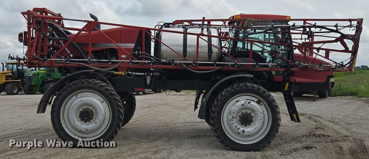 image for item EF1797 2011 Case-IH Patriot 3230 sprayer