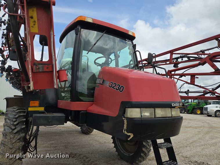 image for item EF1797 2011 Case-IH Patriot 3230 sprayer