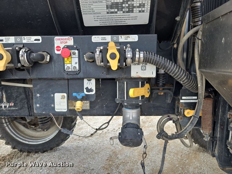 image for item EF1797 2011 Case-IH Patriot 3230 sprayer