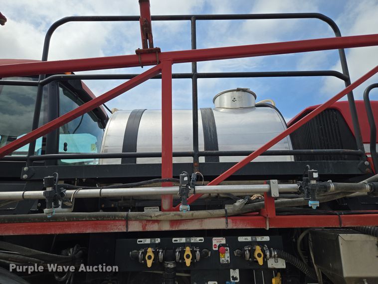 image for item EF1797 2011 Case-IH Patriot 3230 sprayer