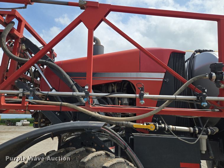 image for item EF1797 2011 Case-IH Patriot 3230 sprayer