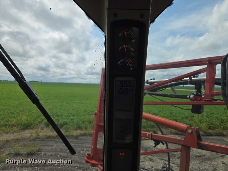 image for item EF1797 2011 Case-IH Patriot 3230 sprayer