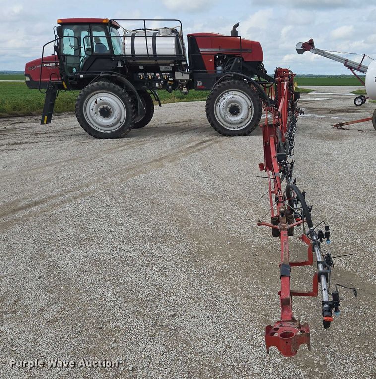 image for item EF1797 2011 Case-IH Patriot 3230 sprayer