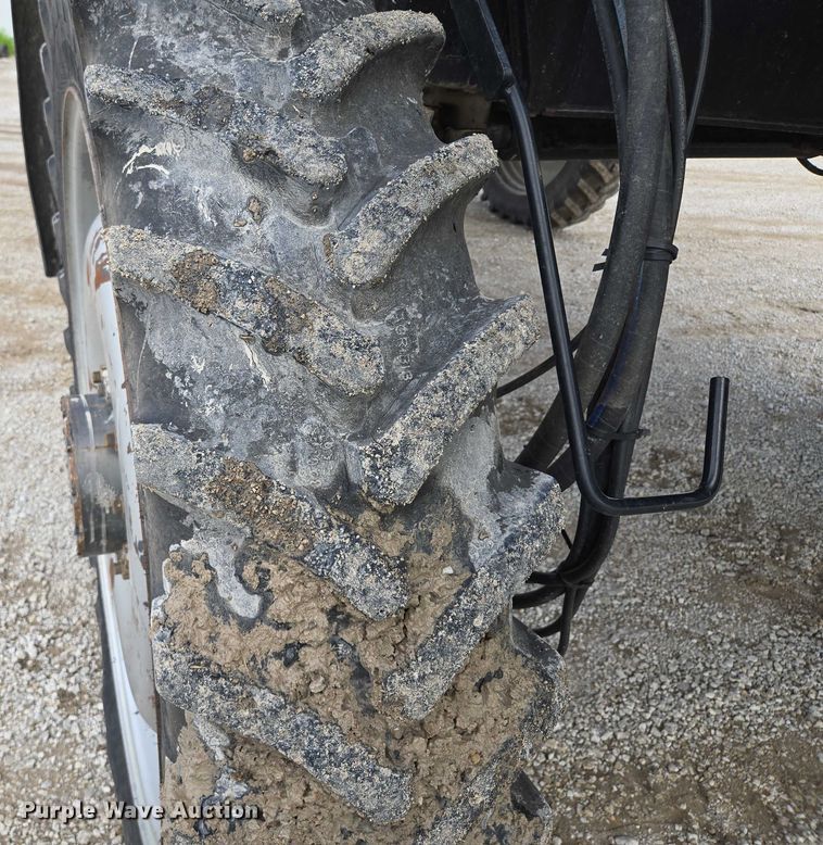 image for item EF1797 2011 Case-IH Patriot 3230 sprayer