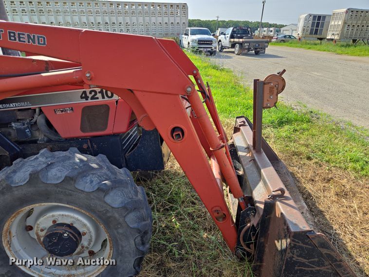 image for item EF1818 Case IH 4210 MFWD tractor