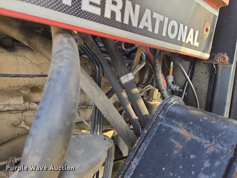 image for item EF1818 Case IH 4210 MFWD tractor