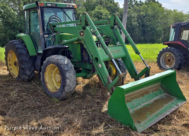 image for item EF1819 1994 John Deere 7200 MFWD tractor