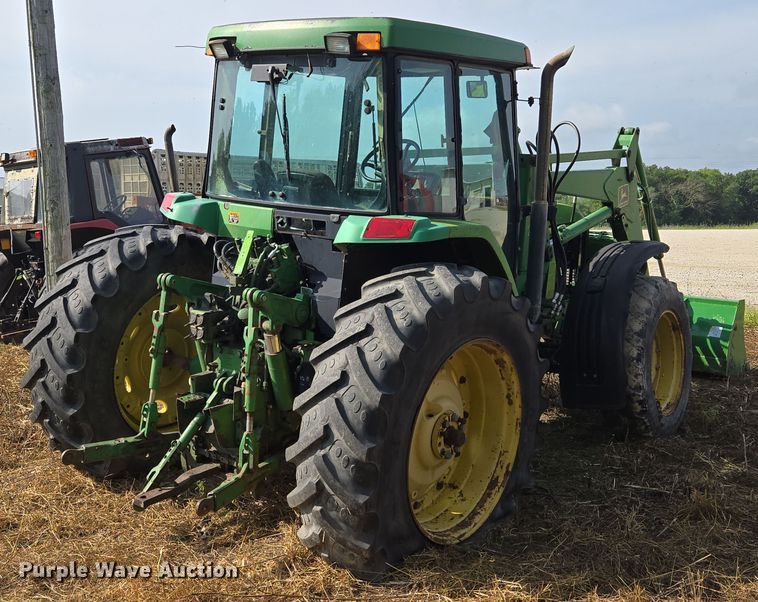 image for item EF1819 1994 John Deere 7200 MFWD tractor