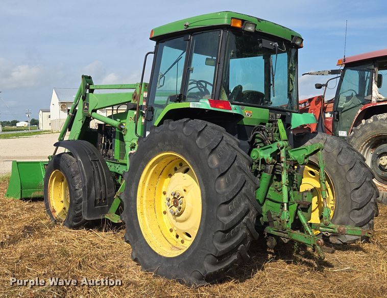 image for item EF1819 1994 John Deere 7200 MFWD tractor