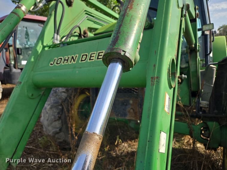 image for item EF1819 1994 John Deere 7200 MFWD tractor