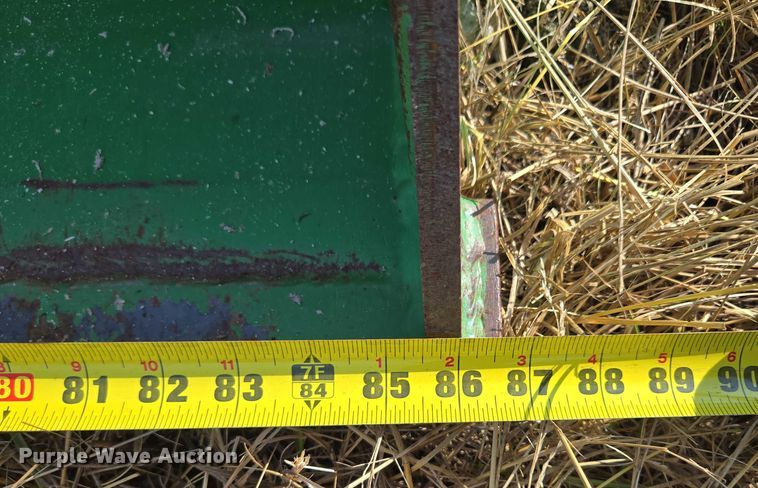 image for item EF1819 1994 John Deere 7200 MFWD tractor