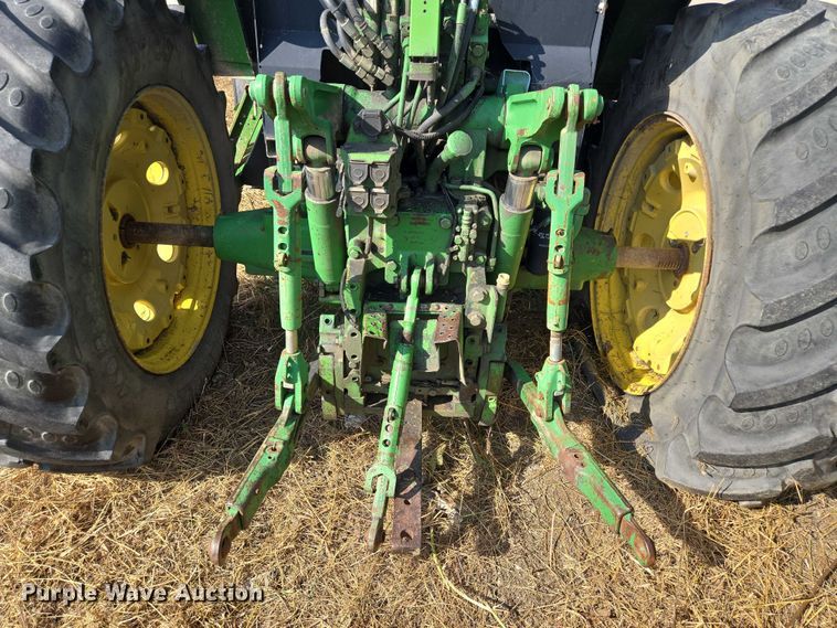 image for item EF1819 1994 John Deere 7200 MFWD tractor