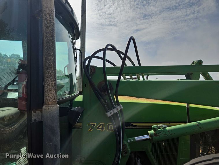 image for item EF1819 1994 John Deere 7200 MFWD tractor