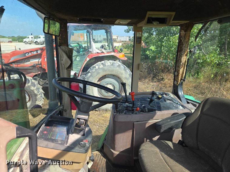 image for item EF1819 1994 John Deere 7200 MFWD tractor