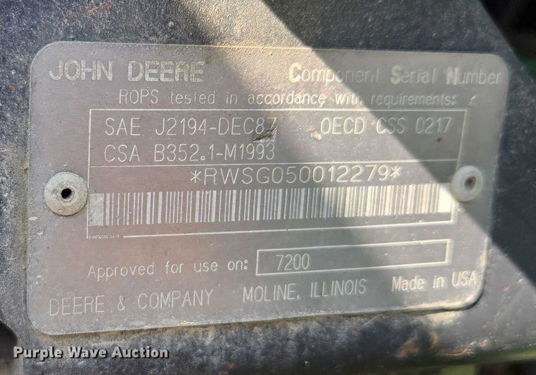 image for item EF1819 1994 John Deere 7200 MFWD tractor