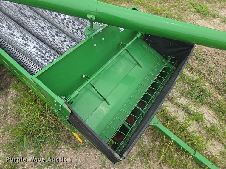 image for item EF1822 Kwik-Kleen 572 grain cleaner