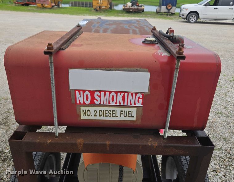 image for item EF1823 Generator trailer