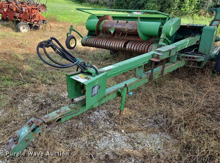 image for item EF1825 1989 John Deere 3970 forage harvester