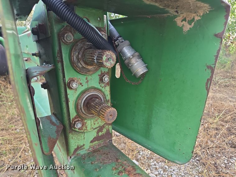 image for item EF1825 1989 John Deere 3970 forage harvester