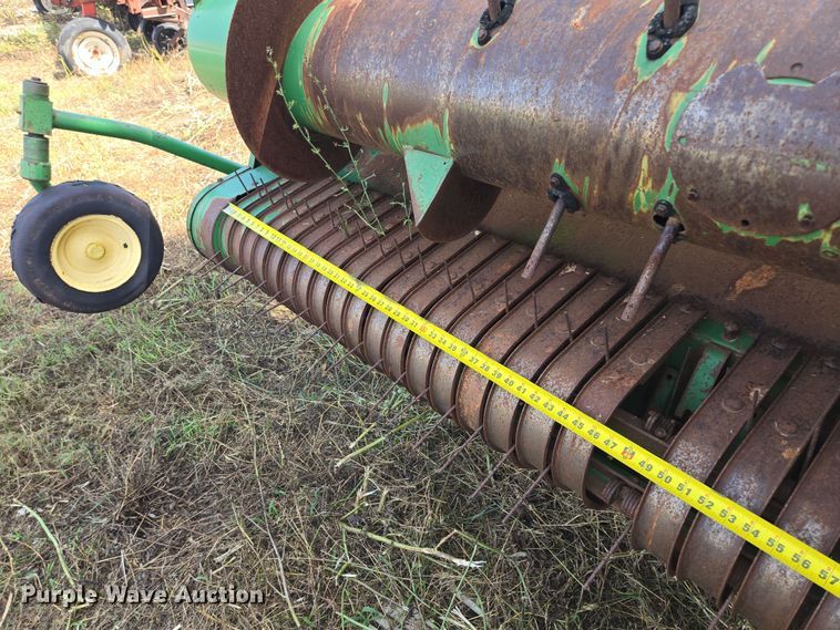 image for item EF1825 1989 John Deere 3970 forage harvester