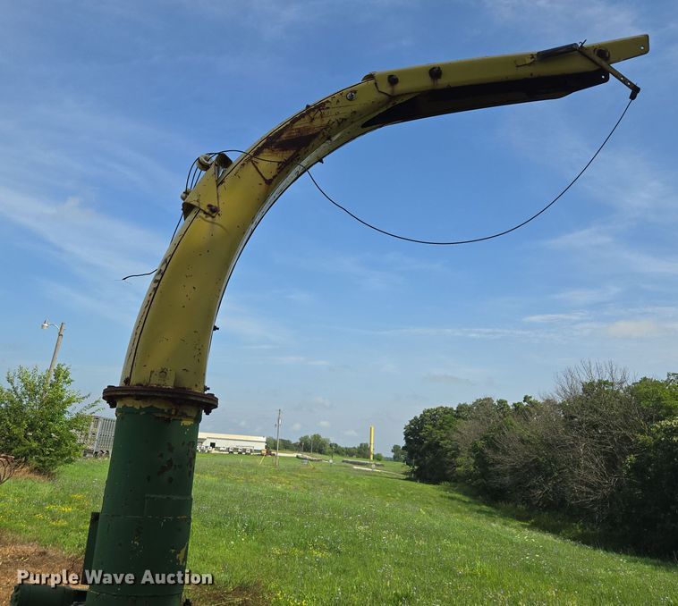 image for item EF1825 1989 John Deere 3970 forage harvester
